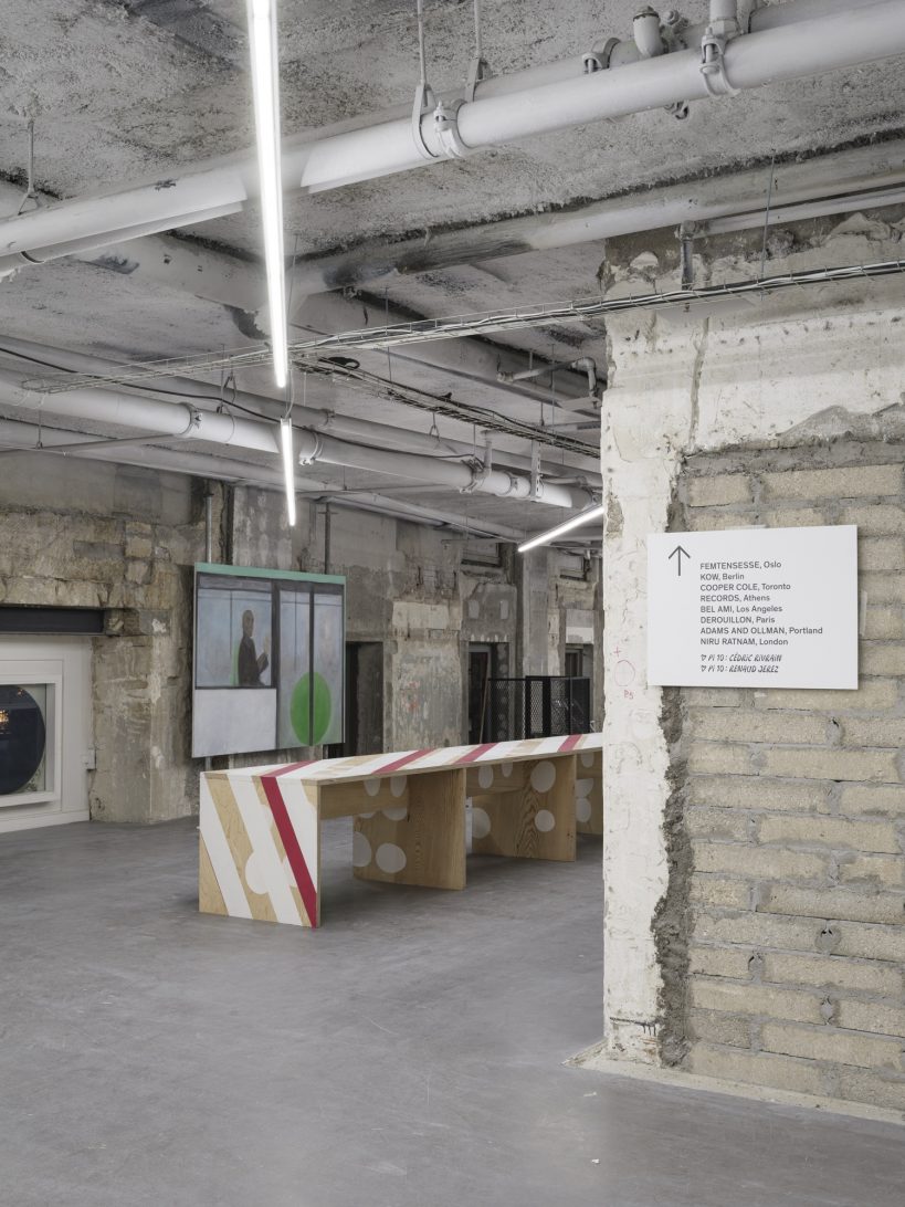 Bureau Vue: AHHHH !!! Paris Internationale